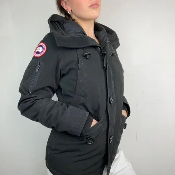 Canada Goose Jackets Coats S Authentic Canada Goose Black